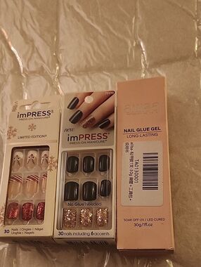 imPRESS Ready-to-Wear Press-On Nails